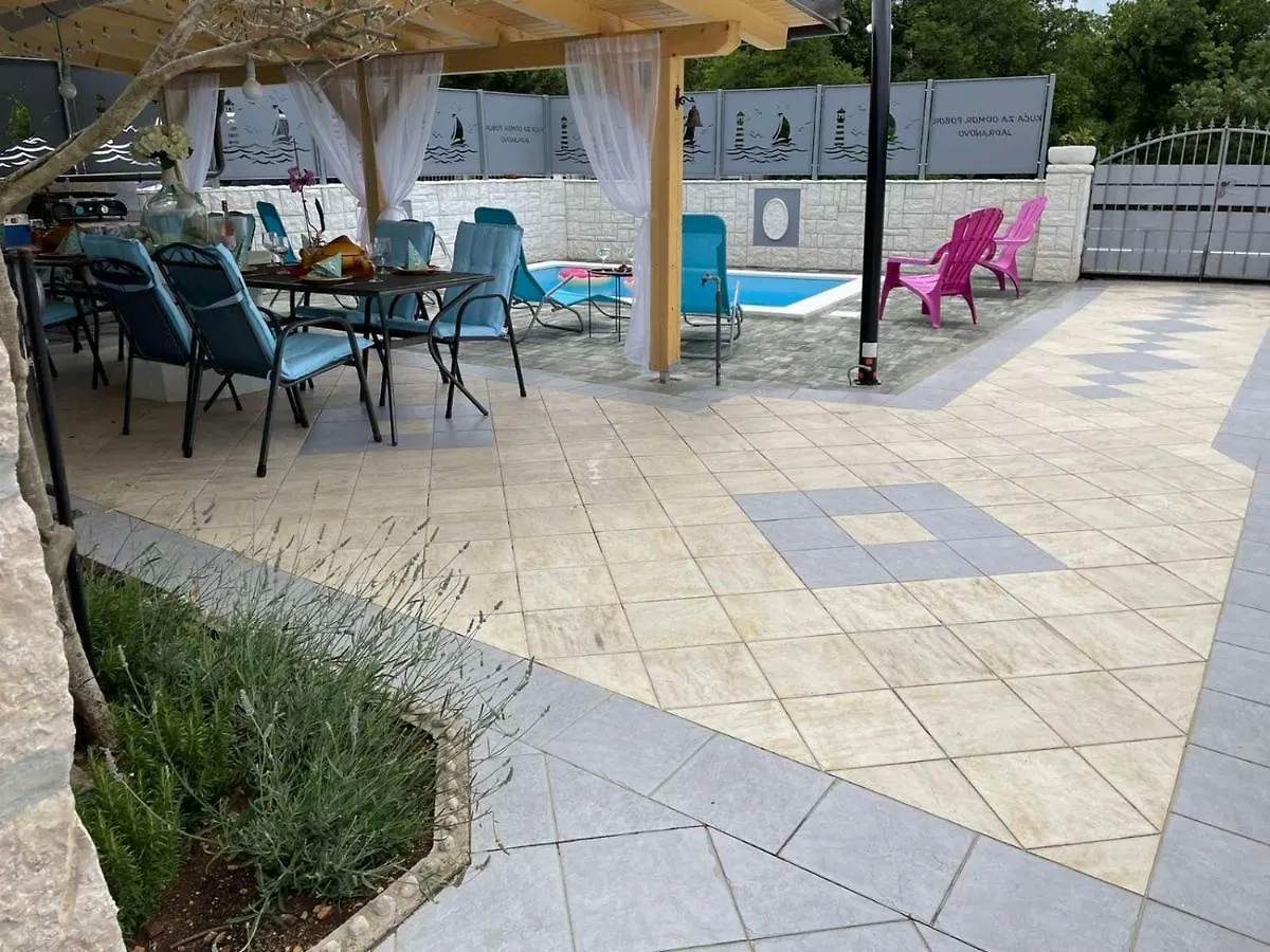 Vakantiehuis Kuca Za Odmor Pobor Jadranovo Villa Kroatië