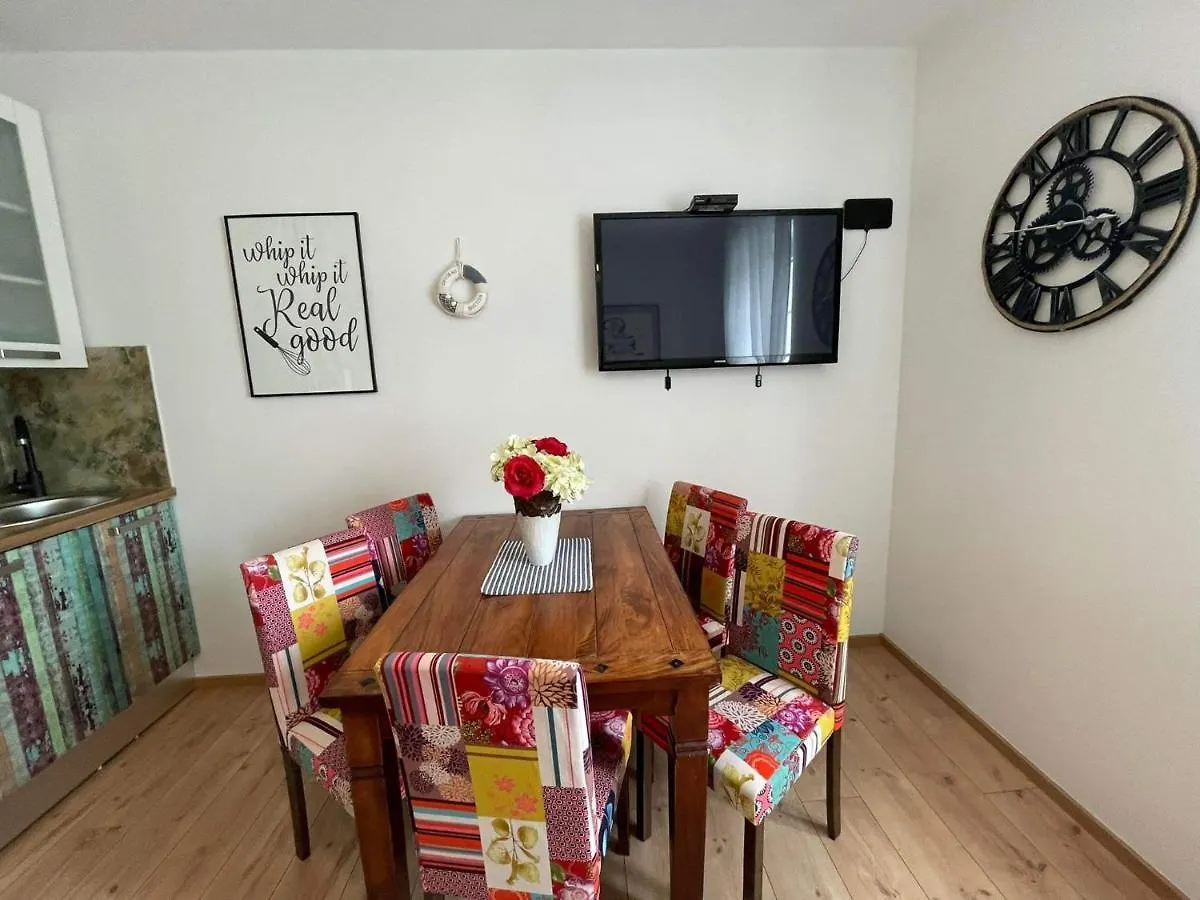 Holiday home Kuca Za Odmor Pobor Jadranovo Villa